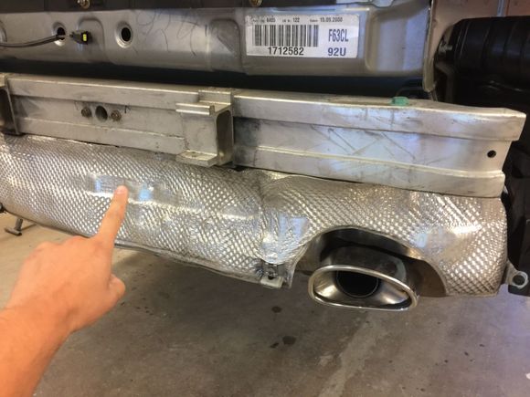 Heatshield cosemetic damage, bent exhaust tip