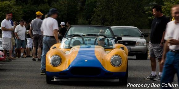 Bob W's Lister-Jaguar replica.