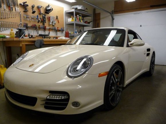 Cream White Turbo S