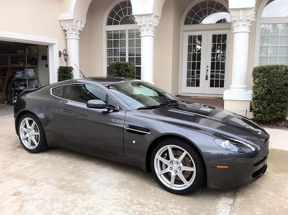 Aston Martin V8V