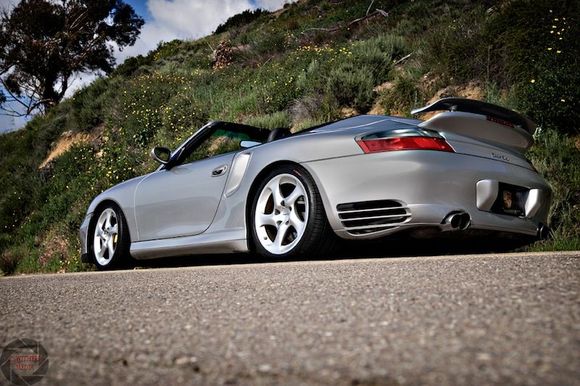 Porsches 071