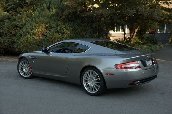 DB9