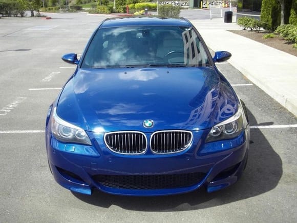 2006 BMW M5 (Interlagos Blue)
