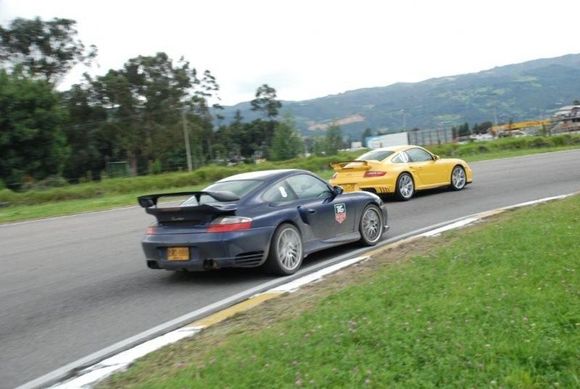 Protomotive taking on the 997GT2
