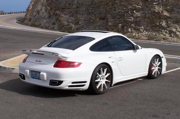 CLOSEUP 997TT REAR