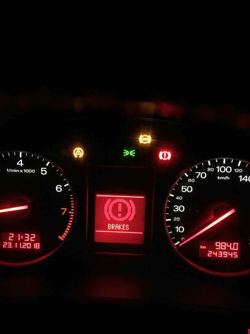 Audi brake warning light