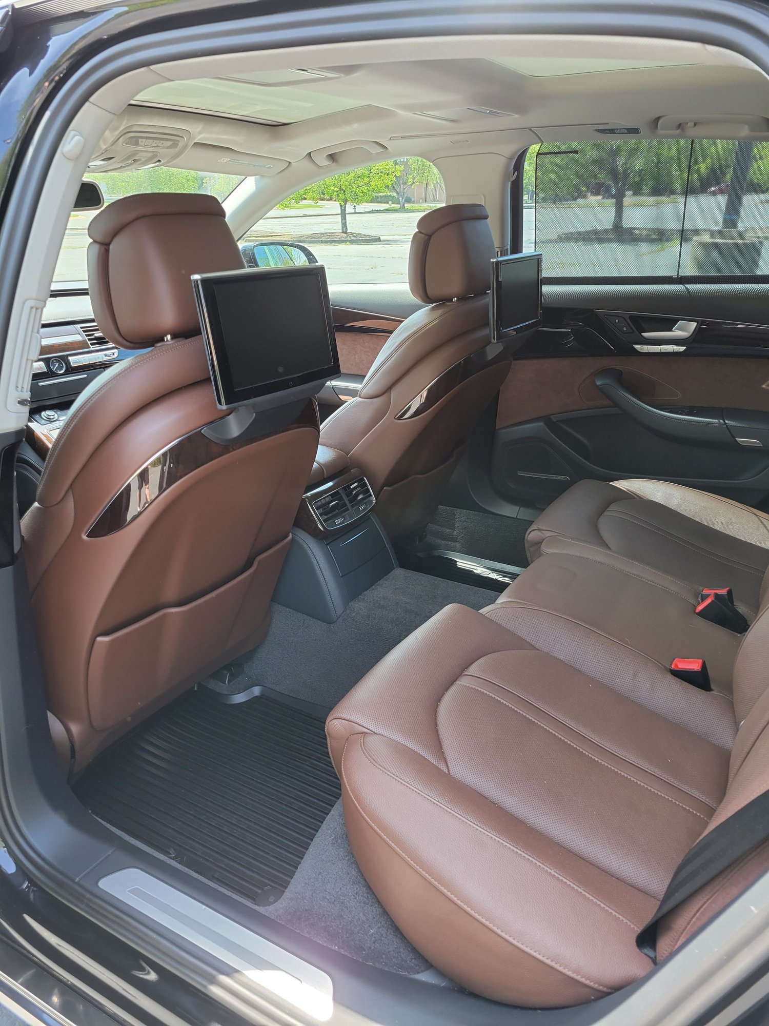 2015 Audi A8 Quattro - Selling The Nicest Car I've Ever Owned - Used - VIN WAU3MAFD4FN008757 - 71,500 Miles - 6 cyl - AWD - Automatic - Sedan - Black - Rock Hill, SC 29732, United States