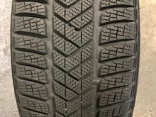 Pirelli Sottozero 3 winter tire 255/35R19 XL for sale 12/12/19