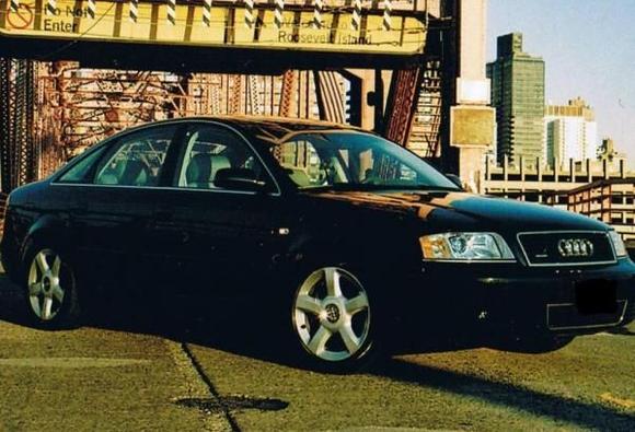 She's Actually Dark Blue,,,