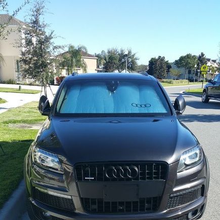 Front View (Grille)