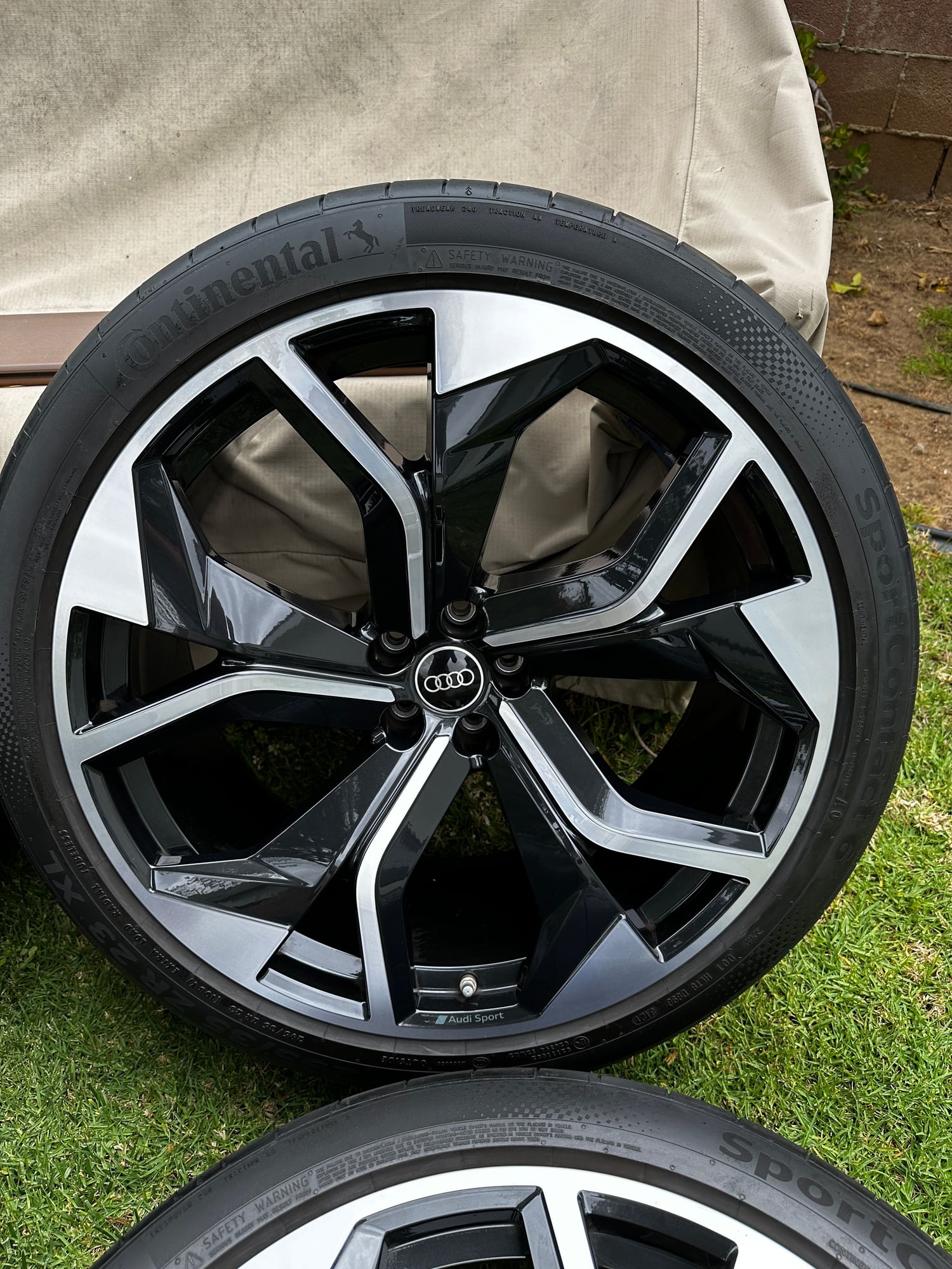 Wheels and Tires/Axles - Audi RSQ8 OEM wheels and tires 295/35/23 with approx 2K miles. - Used - Tustin, CA 92705, United States