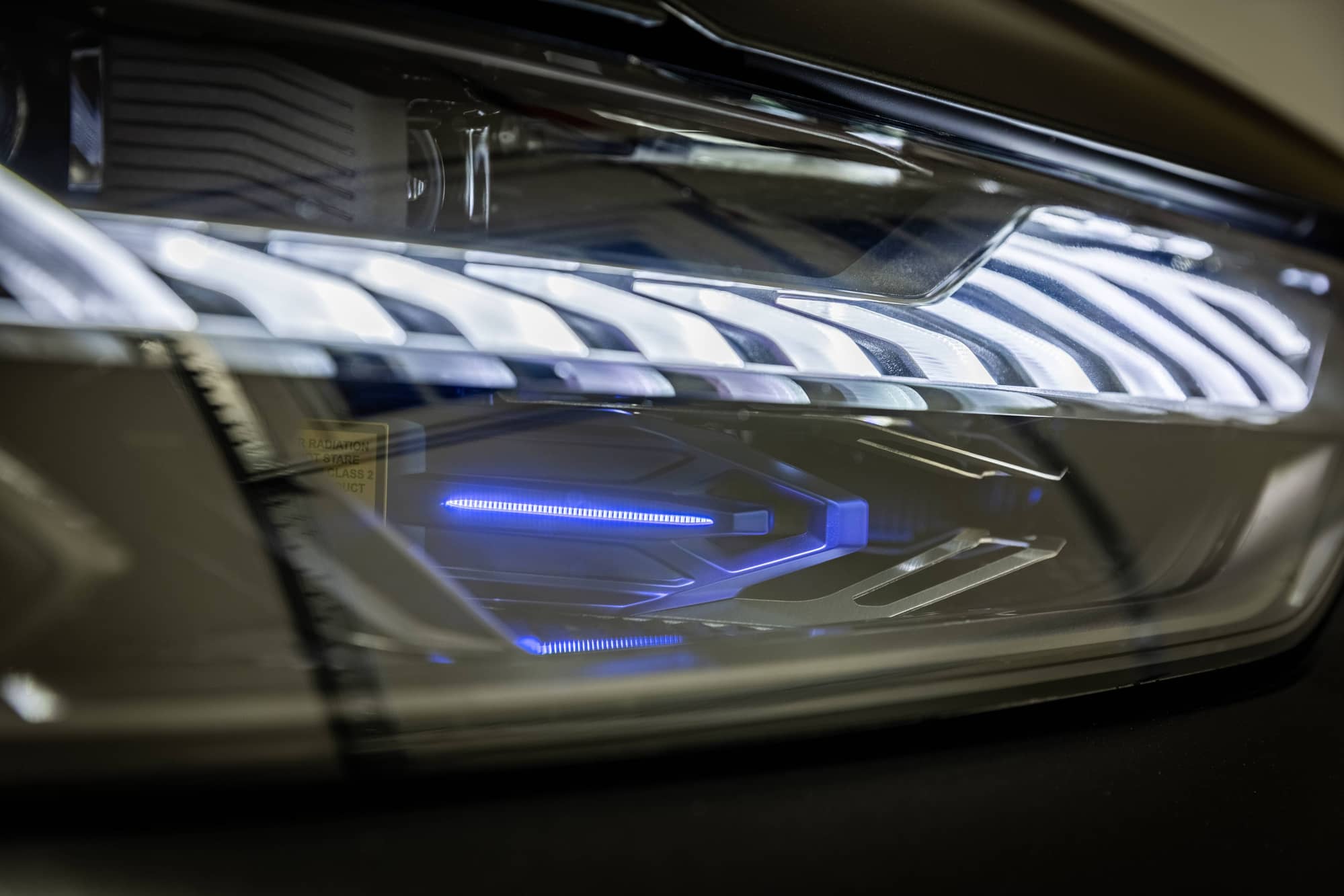 Europrice Matrix Headlight activation - AudiWorld Forums