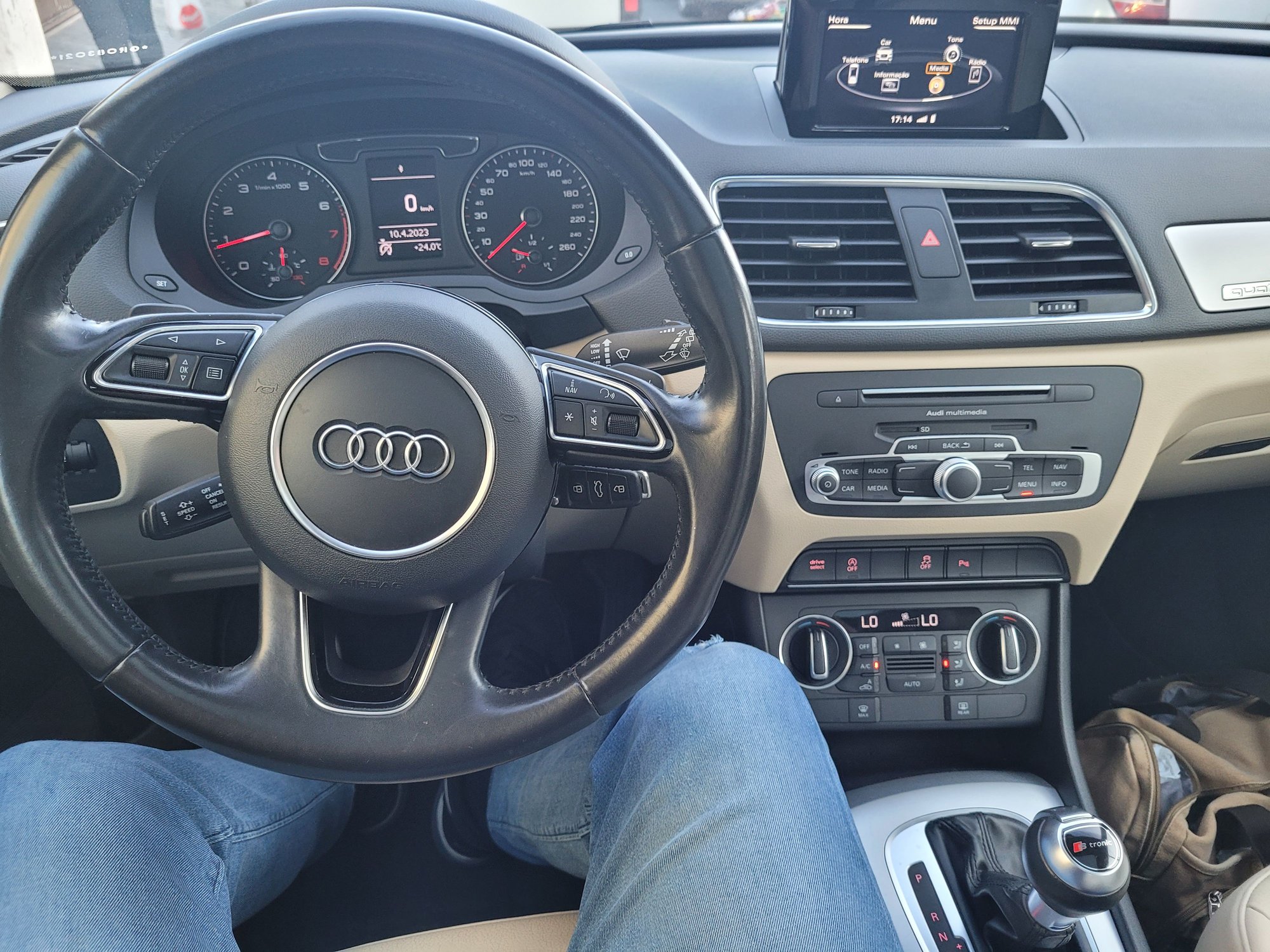 Q3 steering wheel upgrade. Is it possible? AudiWorld Forums