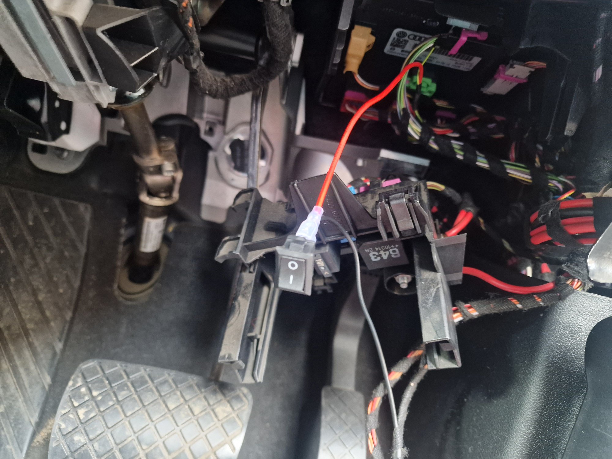 UK Audi A5 Oil level and / hood sensor AudiWorld Forums