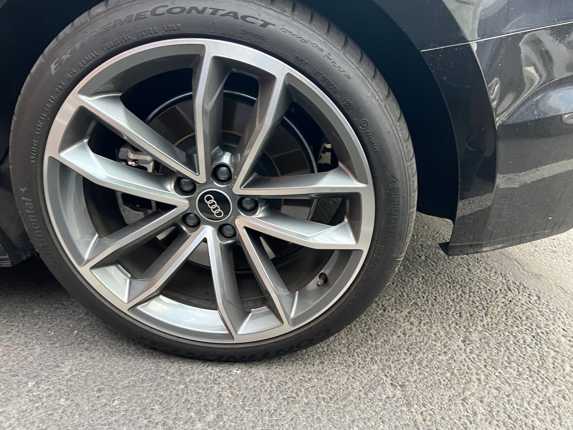19" OEM Audi A/S5 Cavo Wheels(2021) with Continental ExtremeContact