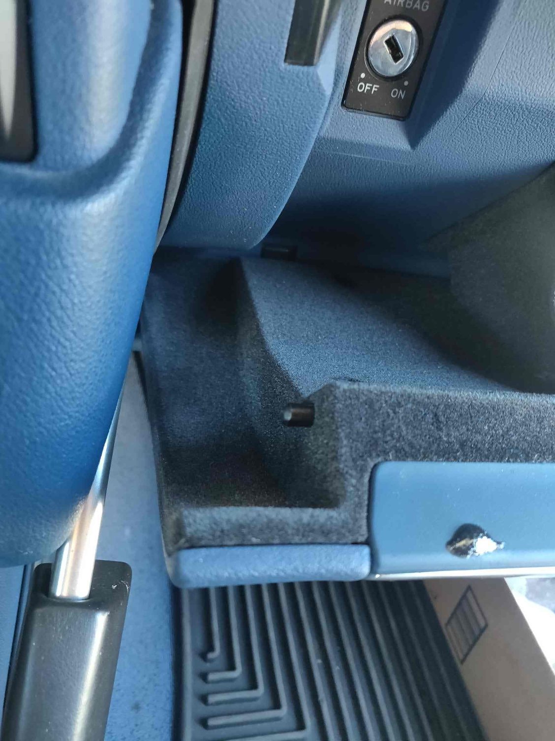 TT 02 glove compartment AudiWorld Forums