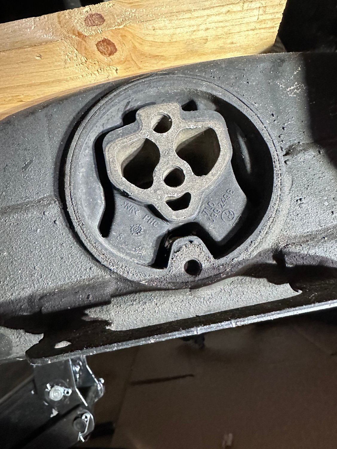 How to Remove Transfer Case Mounting Bushing AudiWorld Forums