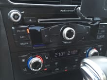 New upgrade radio and climate controle from facelift