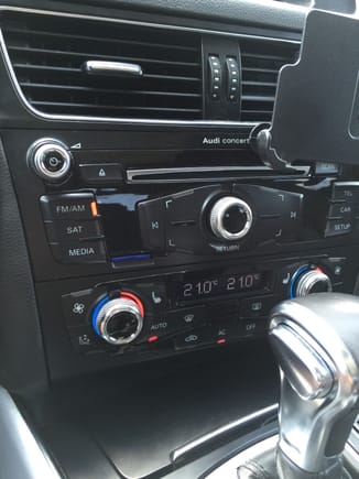 New upgrade radio and climate controle from facelift