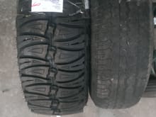 (new) 29 x 10.5 beside (old) 225/75/15
