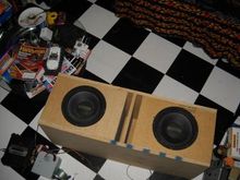 First time building a sub box. built it and tuned the ports for good quality sound. not sound to shake the car next to me