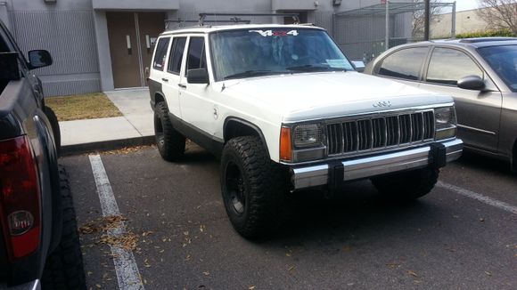 31x10.5r15 on 15x8  TJ Canyons w/ 4.75" bs