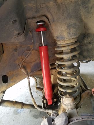 Notice bumpstop and shock bottom out length are the same. I do think i need to extend bumpstop about a 1/2" to hit slighty before shock bottoms
