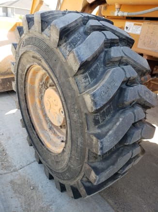 I have considered recentering some h1 wheels nd running skid steer tires similar to these. I have a tire knive and could really have some fun with them.