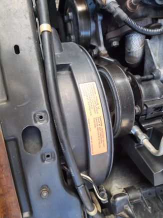 The electric fan shroud got a new sticker too! I also bought a second one of these as I might install another OEM electric fan in place of the mechanical one. Hense why I havent changed the mechanical fan shroud yet.