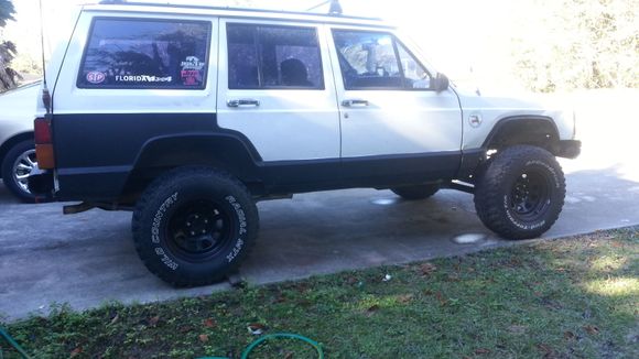 Got some lift... then some 4wd.