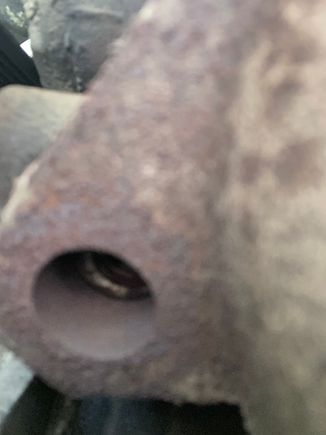 Broken manifold bolts