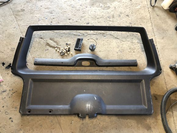 Picked up some misc bolts and some nice interior trim on my junkyard trip.