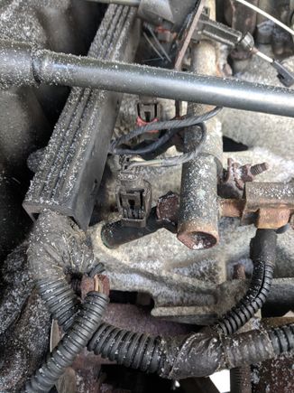 Fuel rail looks rusted and some fuel injectors are cracked