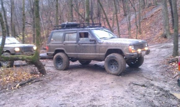 3) added 1.5 spacer n shackles, home made roof rack, fog lights