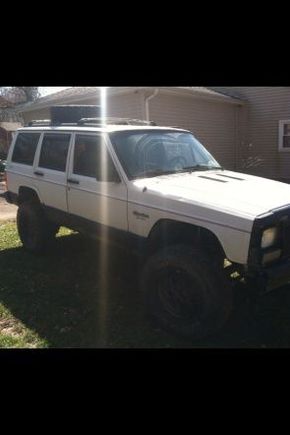 This is with 31s on it... it now has 225's