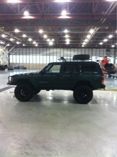 Put some 33" on her.
