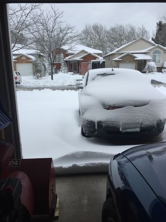 6 to 7 inches of snow!