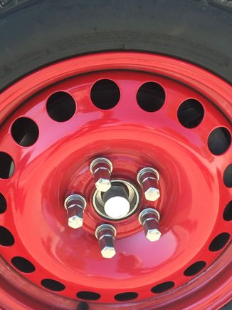 You can see the new from hub behind the aluminum cover.