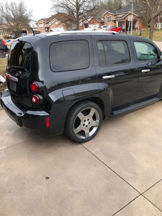 No LT or Flexfuel badges