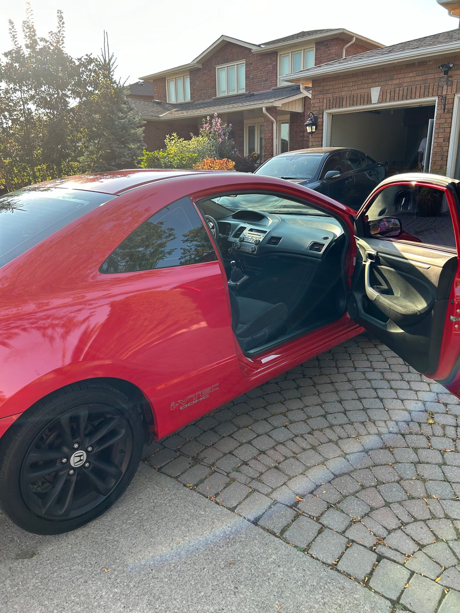 2006 Honda Civic - Honda Civic Si with NO RUST!!! - Used - VIN 2HGFG21596H100857 - 195,000 Miles - 4 cyl - 2WD - Manual - Coupe - Red - Woodbridge, ON L4L6J8, Canada