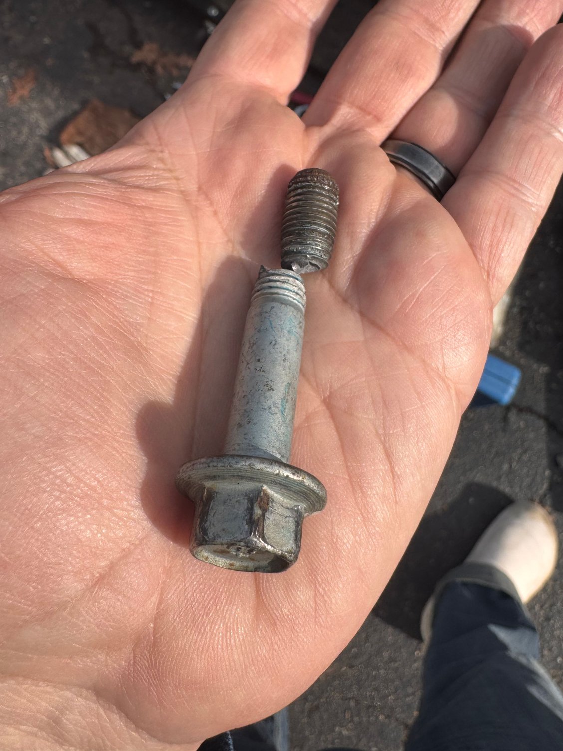 The broken bolt
