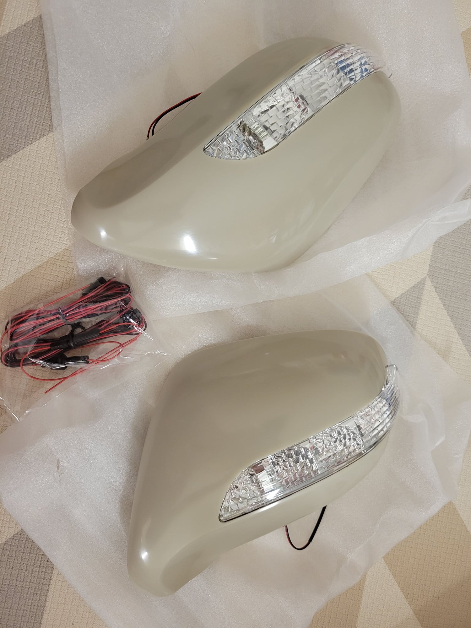 Lights - R/L mirror cover w/LED - New - 2006 to 2008 Lexus IS250 - 2006 to 2008 Lexus IS350 - Los Angeles, CA 90005, United States