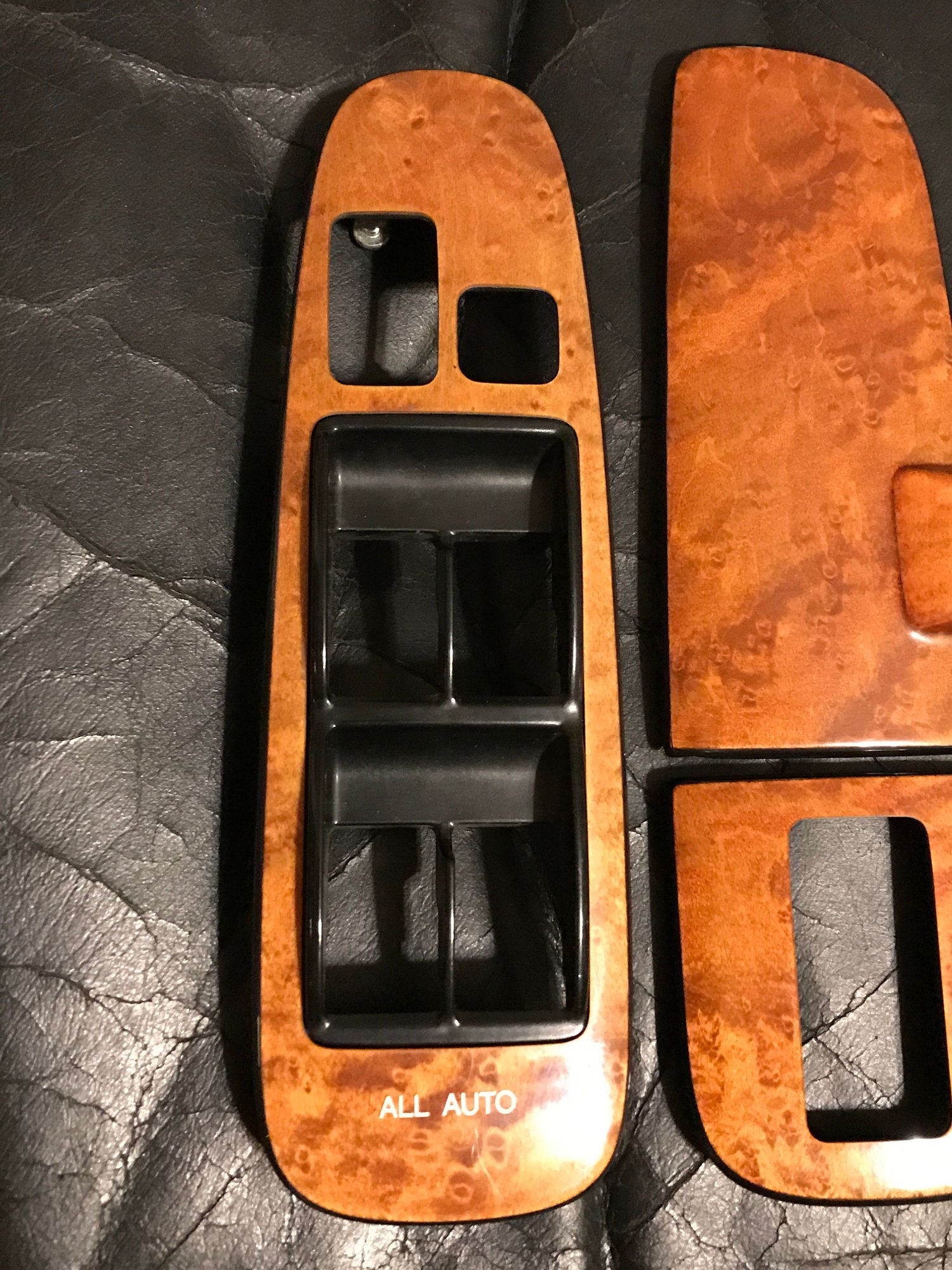 Interior/Upholstery - Platinum Edition Birdseye Maple Wood Trim Complete & Black Leather/wood Wheel - Used - 1995 to 2000 Lexus LS400 - Chandler, AZ 85224, United States