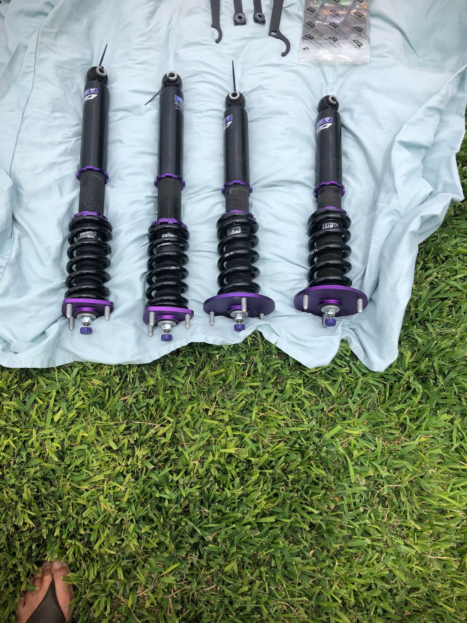 Steering/Suspension - 2002-2010 Lexus SC 430 D2 RS Series Coilover - (D-LE-13-RS) - Used - 2002 to 2010 Lexus SC430 - Rockledge, FL 32955, United States