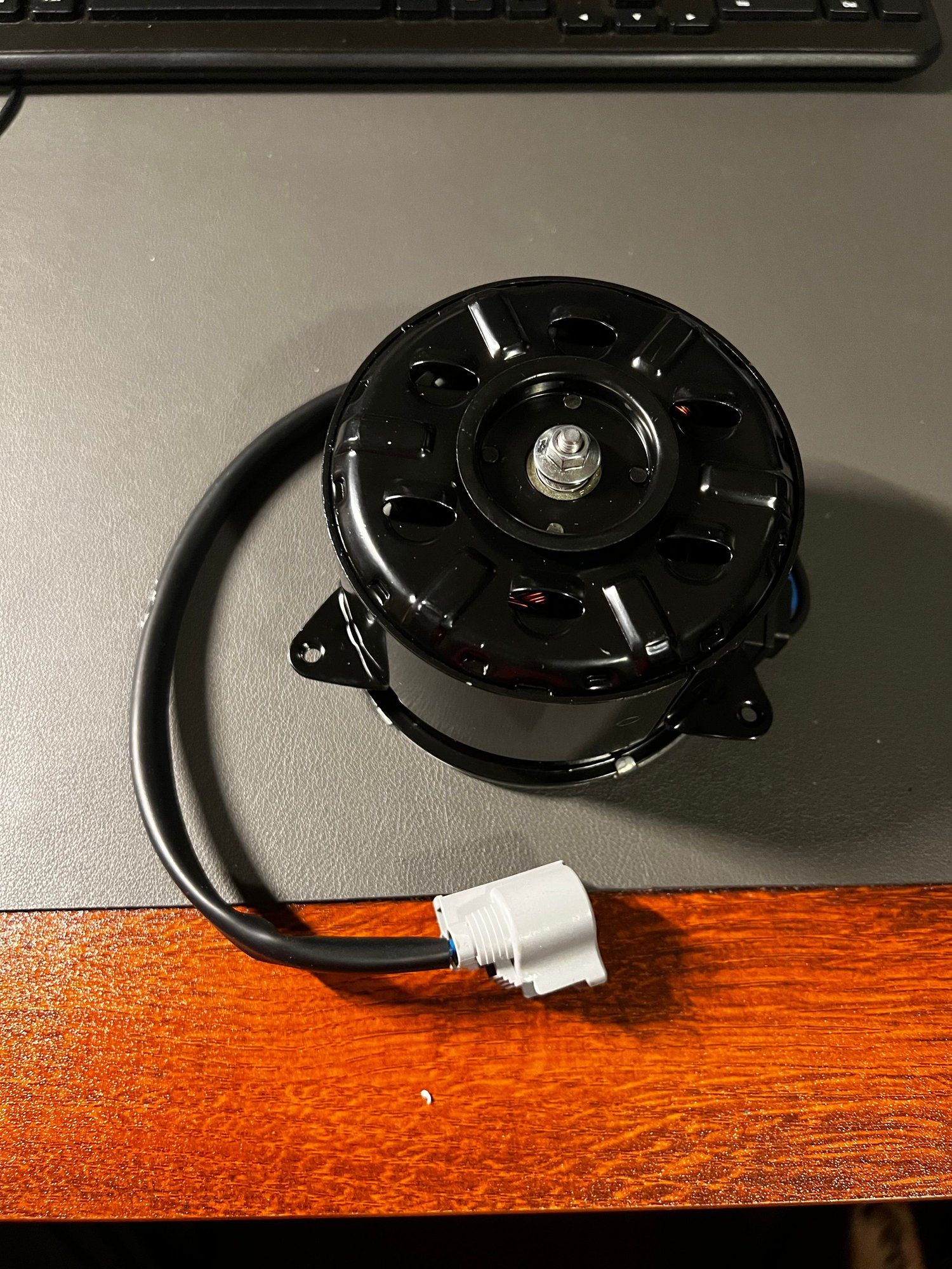 Engine - Internals - Radiator Fan Motor - New - 2004 to 2009 Lexus RX - Boston, MA 02115, United States