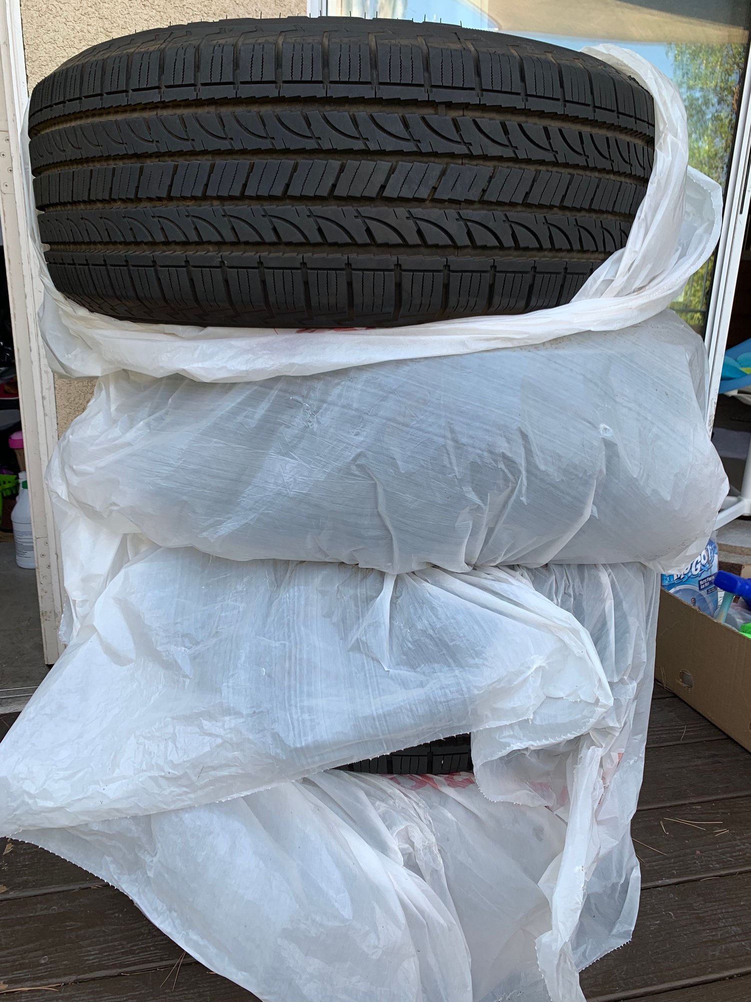 Wheels and Tires/Axles - Yokohama Geolander 265/60r18 Barely used Set of 4 - Used - 0  All Models - San Diego, CA 92131, United States