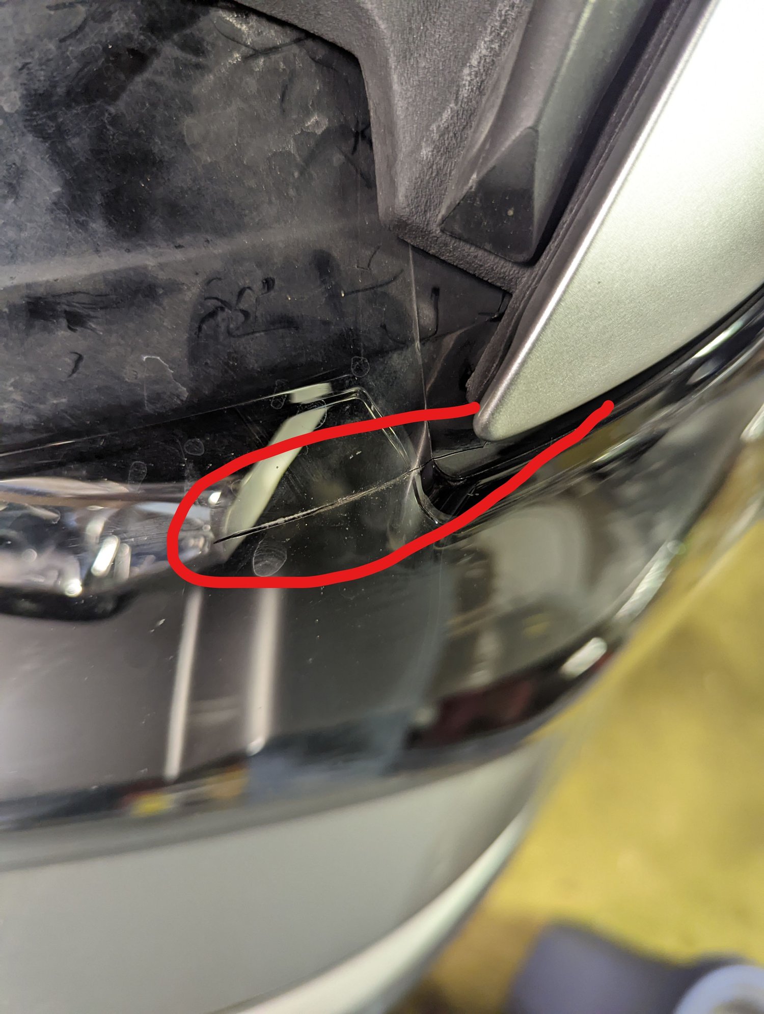Crack In Headlight Housing ClubLexus Lexus Forum Discussion