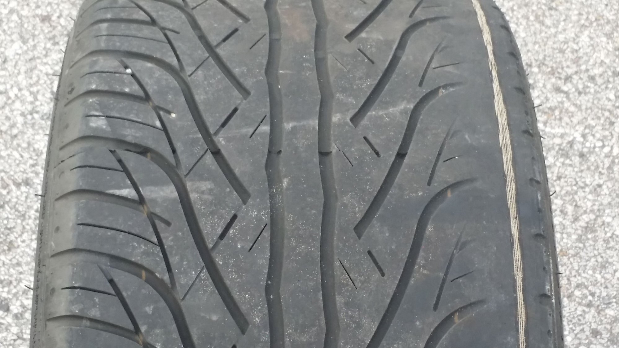 Wheels and Tires/Axles - Vossen 20" rims w tires. Excellent condition $700 - Used - Spring Hill, FL 34608, United States