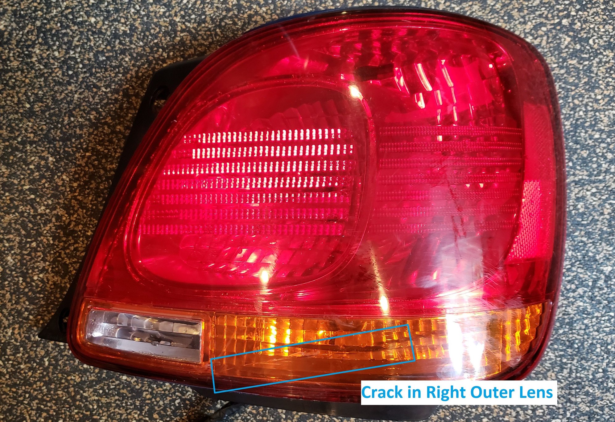 Genuine Lexus Tail Lights (all 4) 9804 GS300 GS400 GS430 ClubLexus