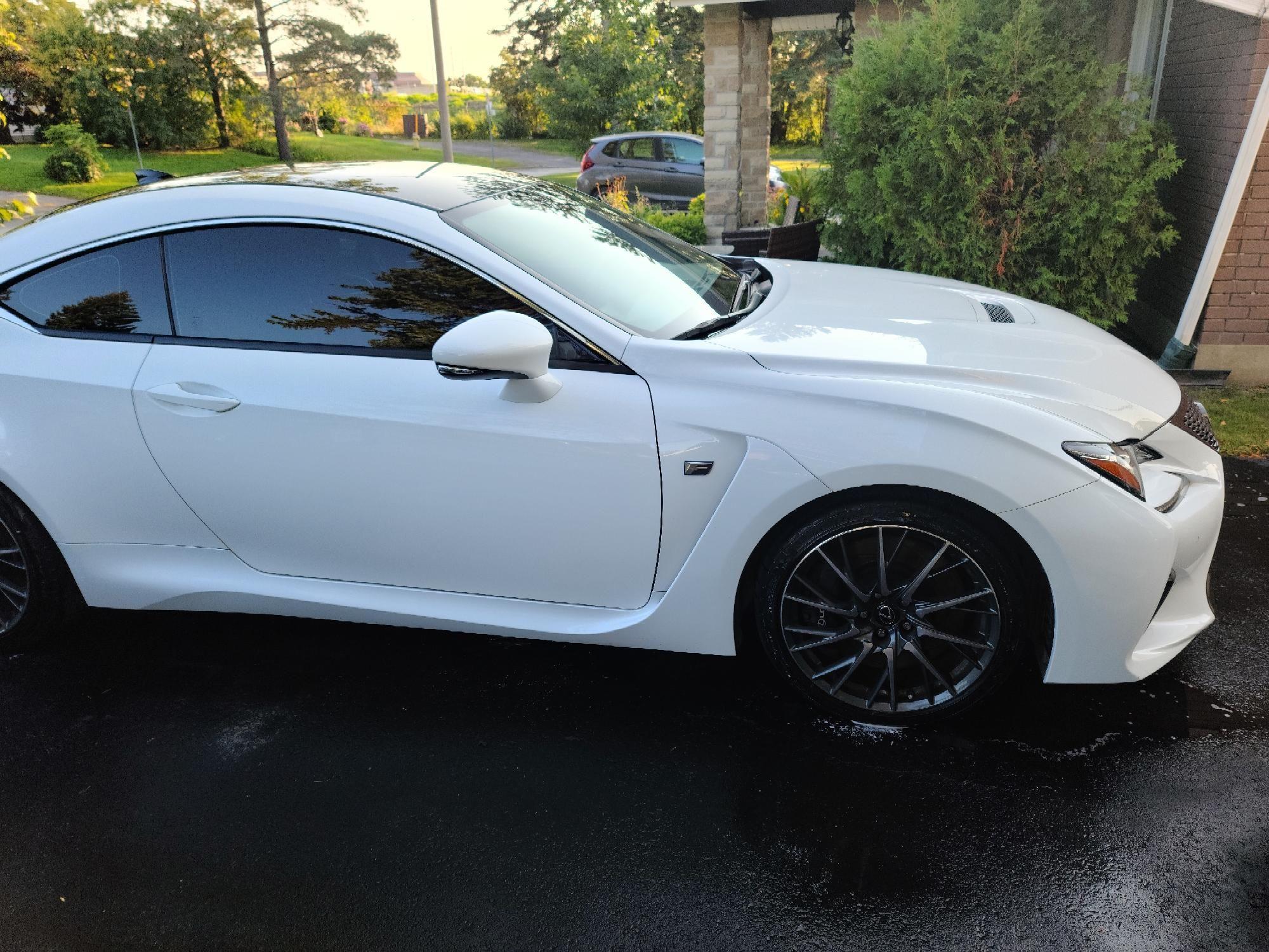 2015 Lexus RC F - 2015 RCF - Performance/Premium Package White/Carbon w/Red Interior - Used - VIN JTHHP5BC2F5002216 - 39,000 Miles - 8 cyl - 2WD - Automatic - Coupe - White - Ottawa, ON K2B7X8, Canada